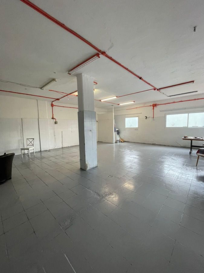 אולמות מסחריים בבת ים